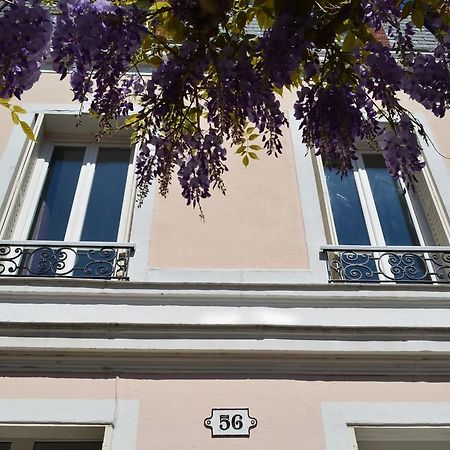 Wisteria Bed and Breakfast Fontainebleau Esterno foto